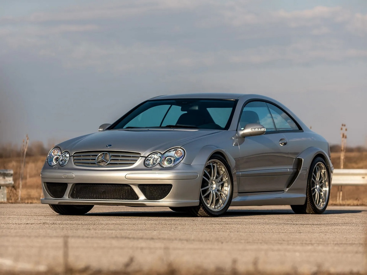 2005 mercedes benz clk dtm amg outdoor during day time