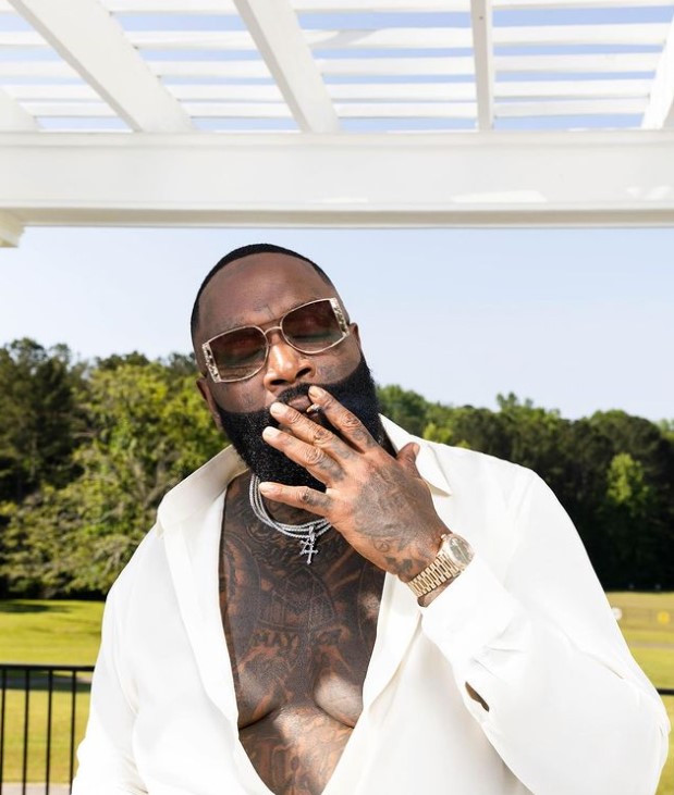 Rick Ross, smoking